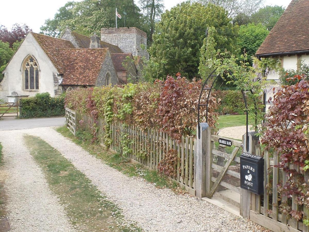 The Cart Shed Villa Ibstone Buitenkant foto